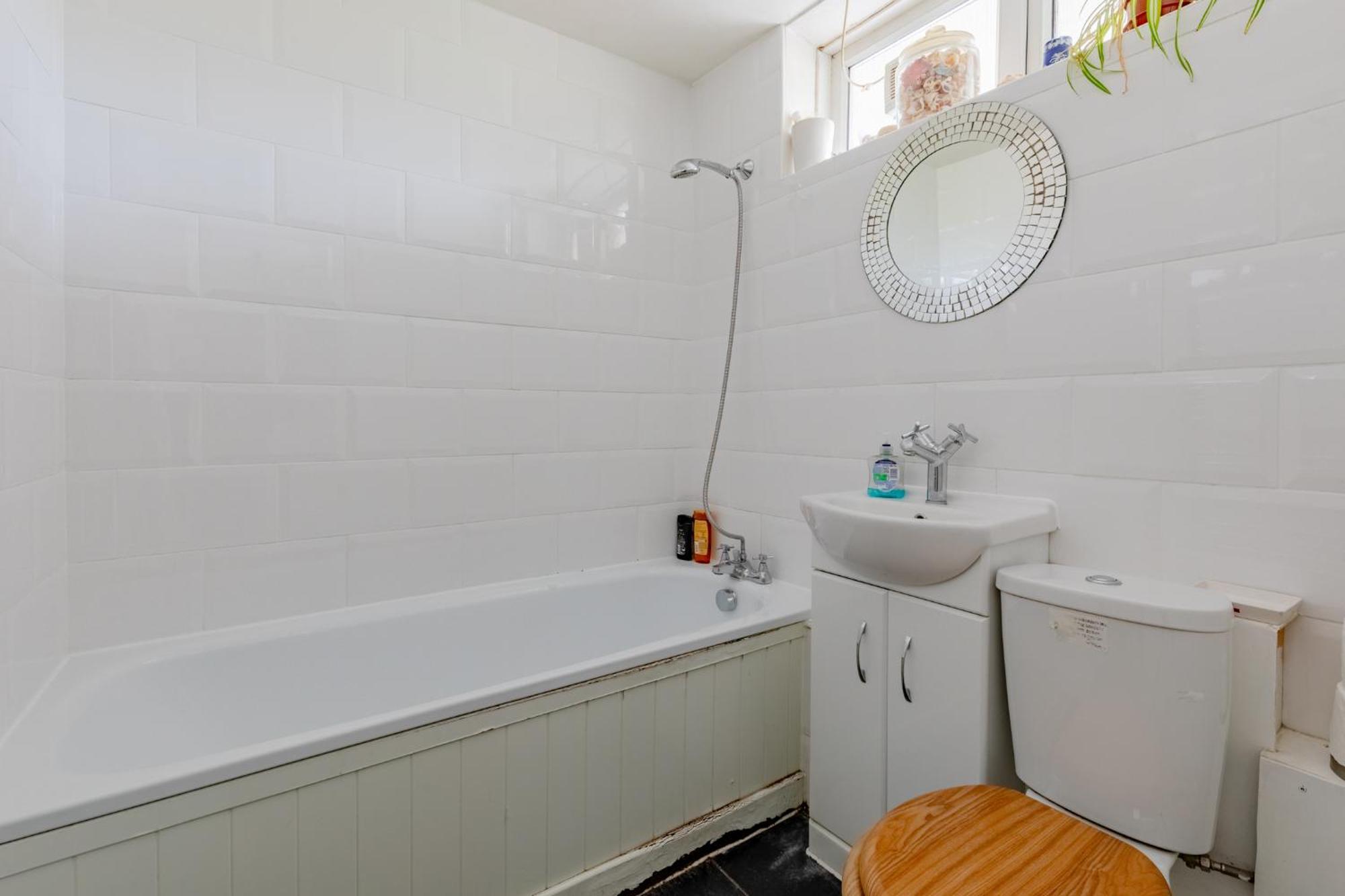 Characterful 1 Bedroom Flat Close To Dlr Londres Exterior foto